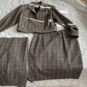 DONCASTER SILK BLACK & TAN SKIRT